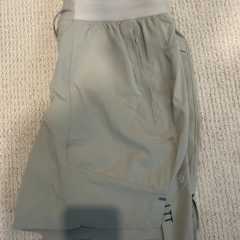 Lululemon License to Train Shorts 7"